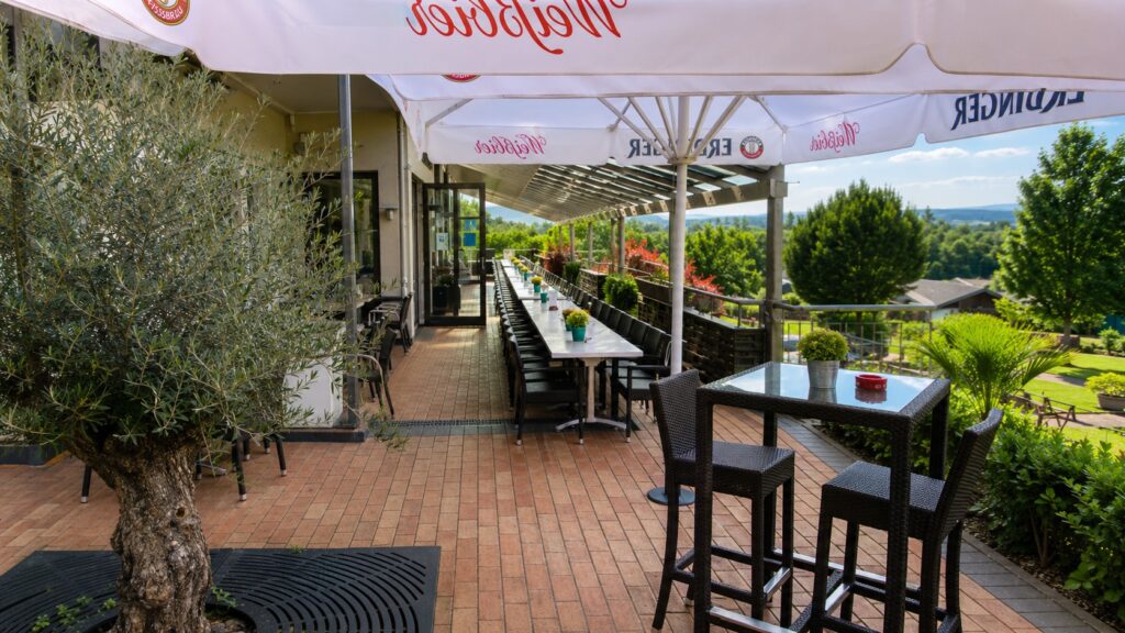 snackbar spielgolf 1672x941 unter 2mb